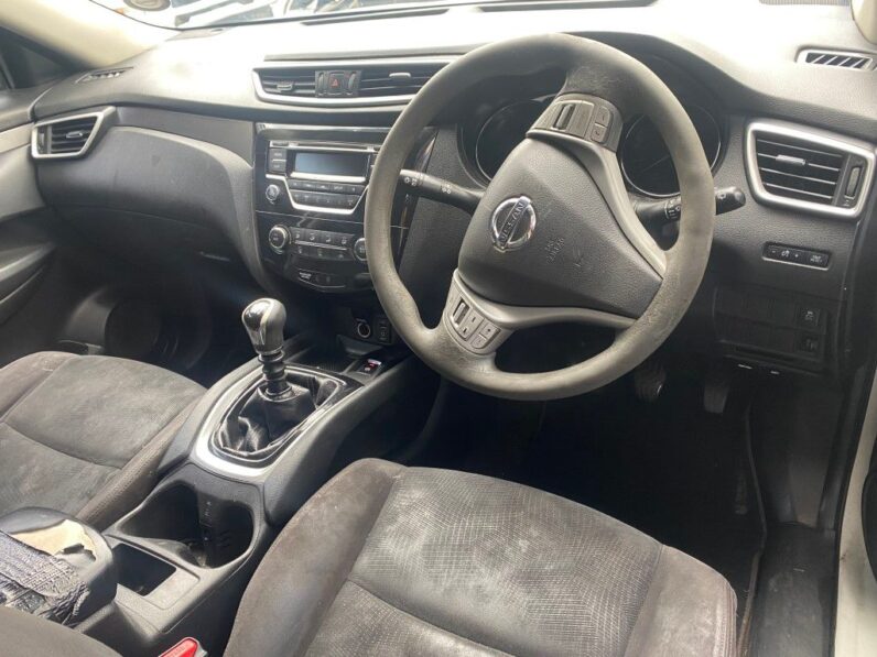 
								2015 NISSAN X TRAIL 2.0 XE (T32) full									
