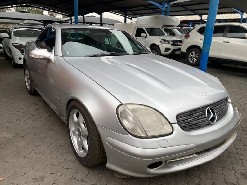 
								2001 MERCEDES BENZ SLK200 full									