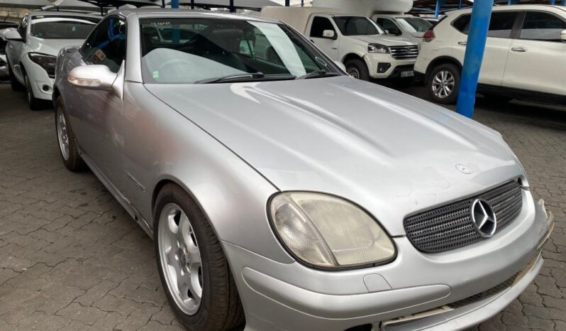 
								2001 MERCEDES BENZ SLK200 full									