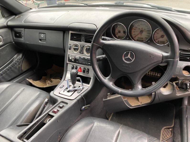 
								2001 MERCEDES BENZ SLK200 full									
