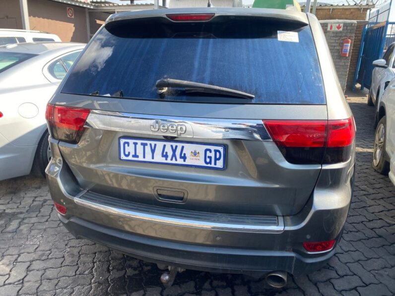 
								2012 JEEP GRAND CHEROKEE 3.6 full									