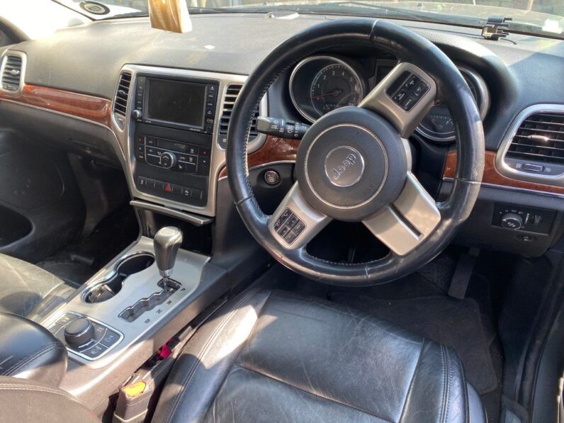 
								2012 JEEP GRAND CHEROKEE 3.6 full									