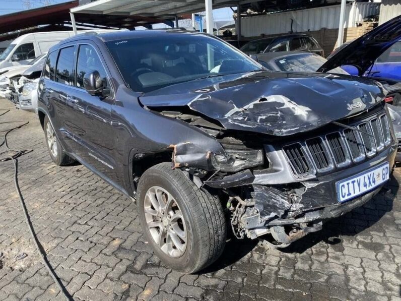 
								2015 JEEP GRAND CHEROKEE 3.6 full									