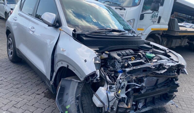 
								2024 KIA SONET 1.5 LX full									