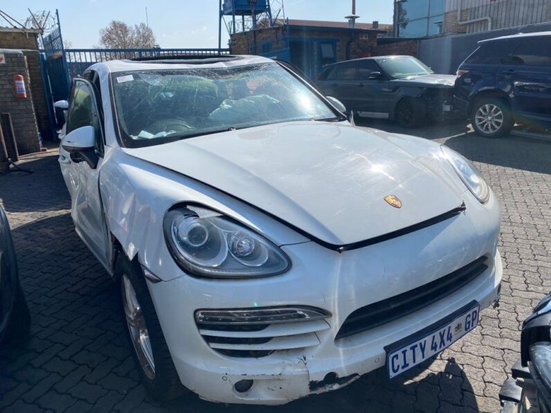 
								2013 PORSCHE CAYENNE DIESEL GEN2 full									