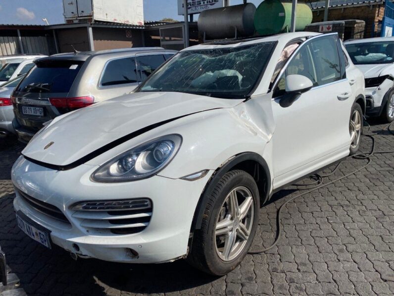 
								2013 PORSCHE CAYENNE DIESEL GEN2 full									