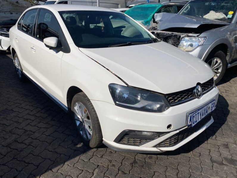
								2021 VW POLO 1.6 full									