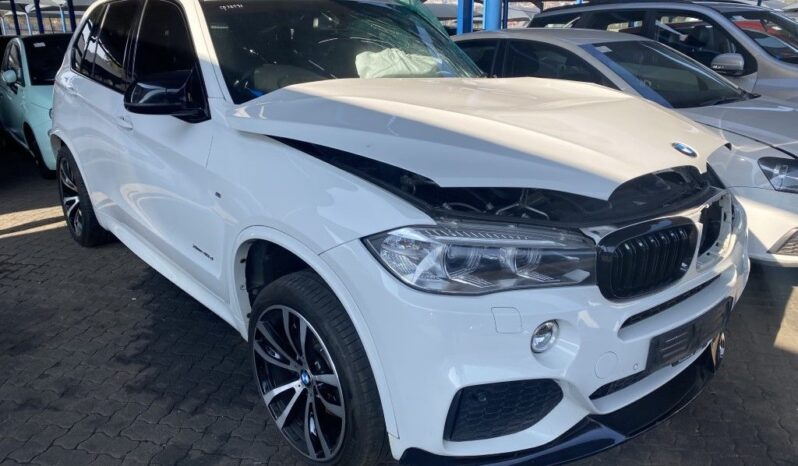 
								2015 BMW X5 XDRIVE 4.0DA/T full									