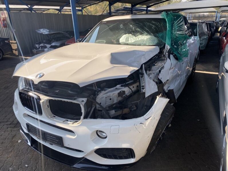 
								2015 BMW X5 XDRIVE 4.0DA/T full									