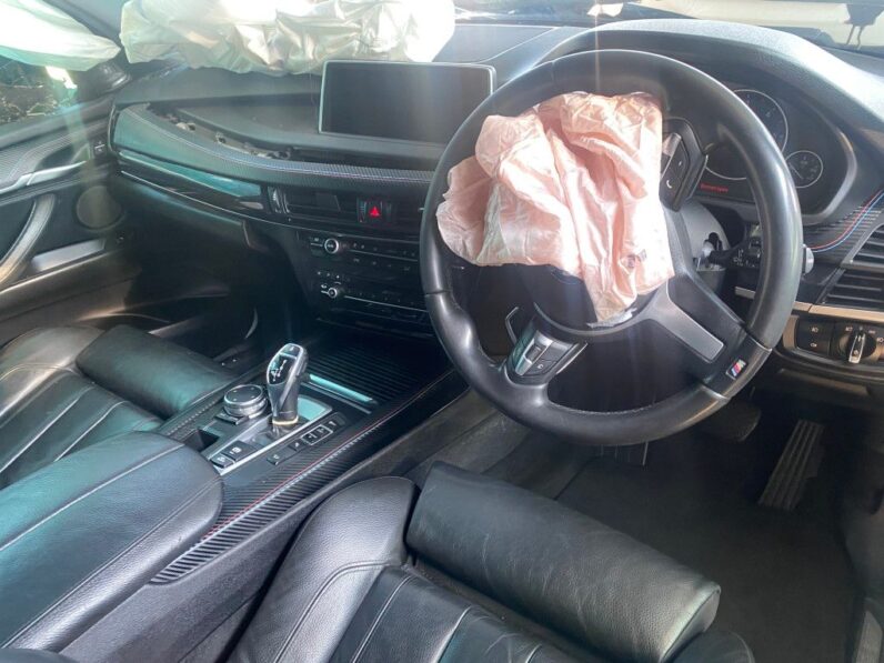 
								2015 BMW X5 XDRIVE 4.0DA/T full									