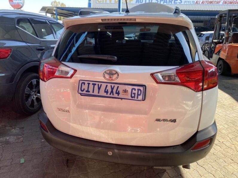 
								2016 TOYOTA RAV 4 2.0 GX full									