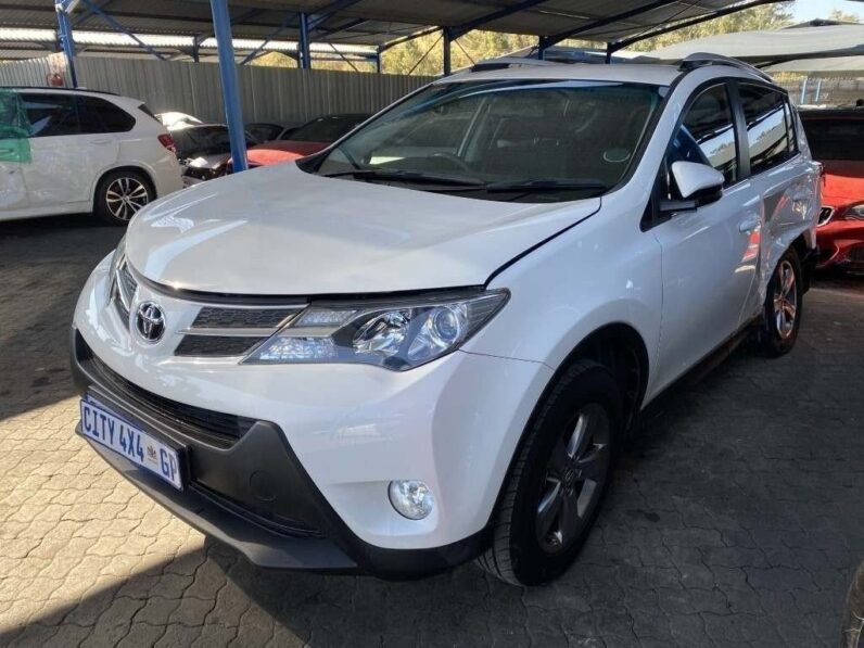 
								2016 TOYOTA RAV 4 2.0 GX full									