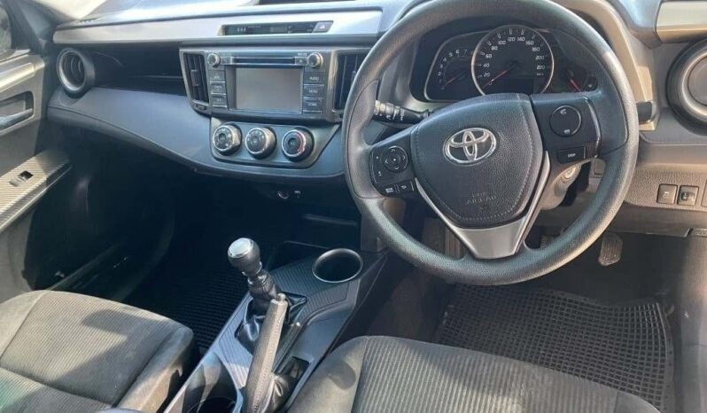
								2016 TOYOTA RAV 4 2.0 GX full									