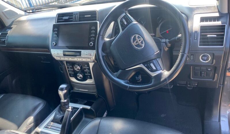 
								2021 TOYOTA PRADO VX 2.8 GD A/T full									