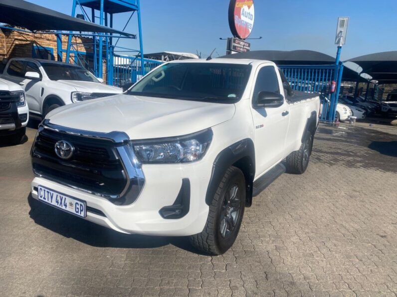 
								2024 TOYOTA HILUX full									
