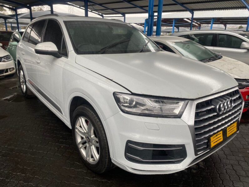 
								2017 AUDI Q7 TDI V6 QUATTRO full									