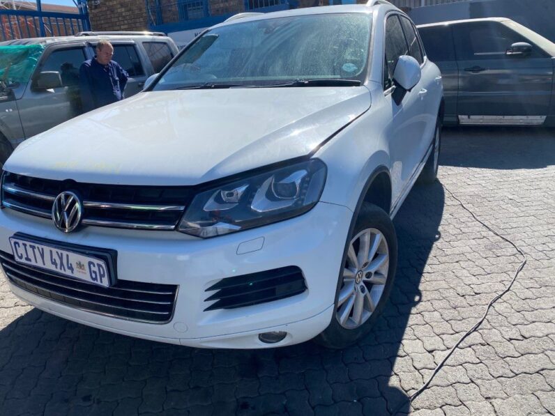 
								2013 VW TOUAREG 3.0 V6 TDi TIP full									