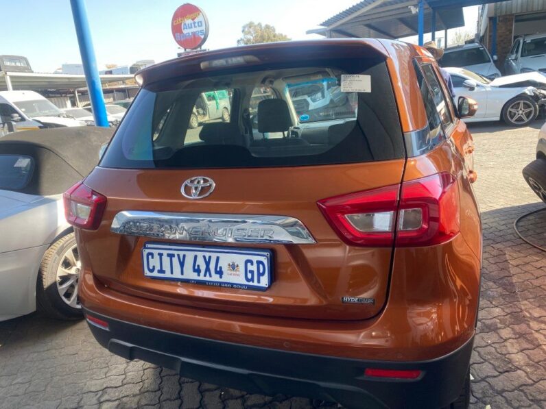 
								2023 TOYOTA URBAN CRUISER 1.5 Xi full									