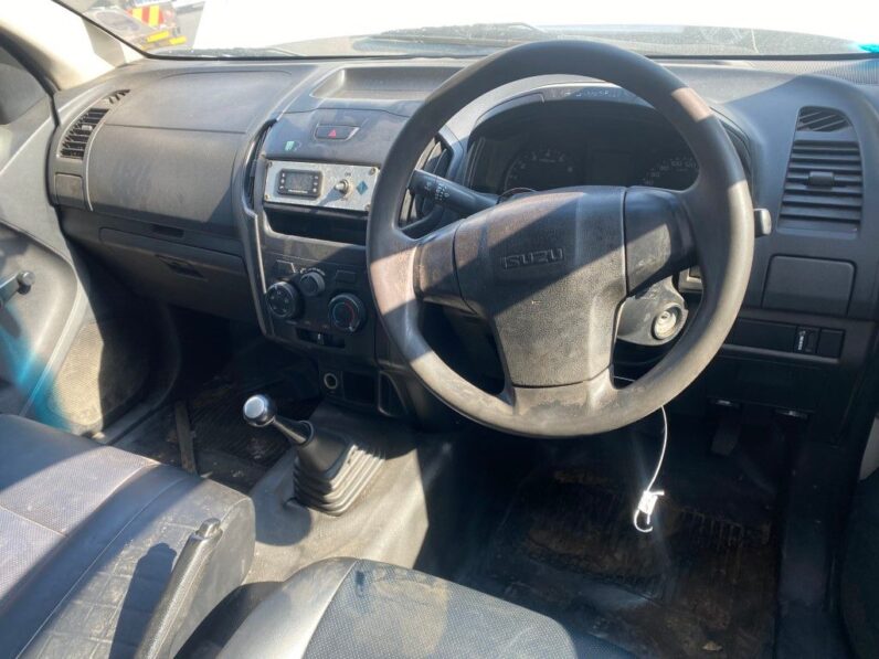 
								2016 ISUZU KB full									