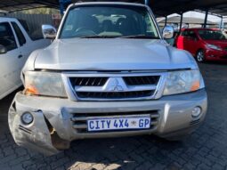 2005 MITSUBISHI PAJERO 3800i SWB