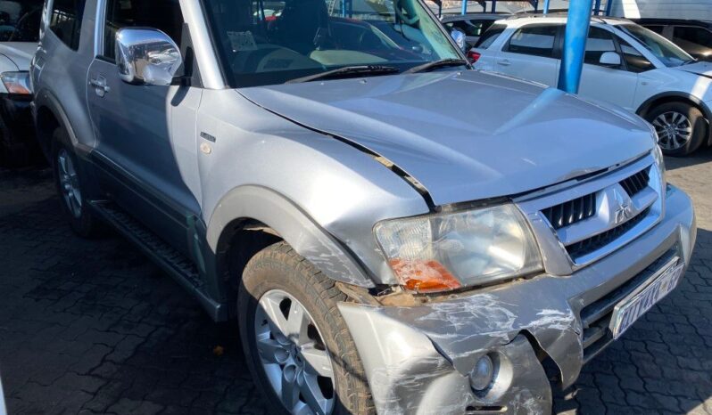 
								2005 MITSUBISHI PAJERO 3800i SWB full									