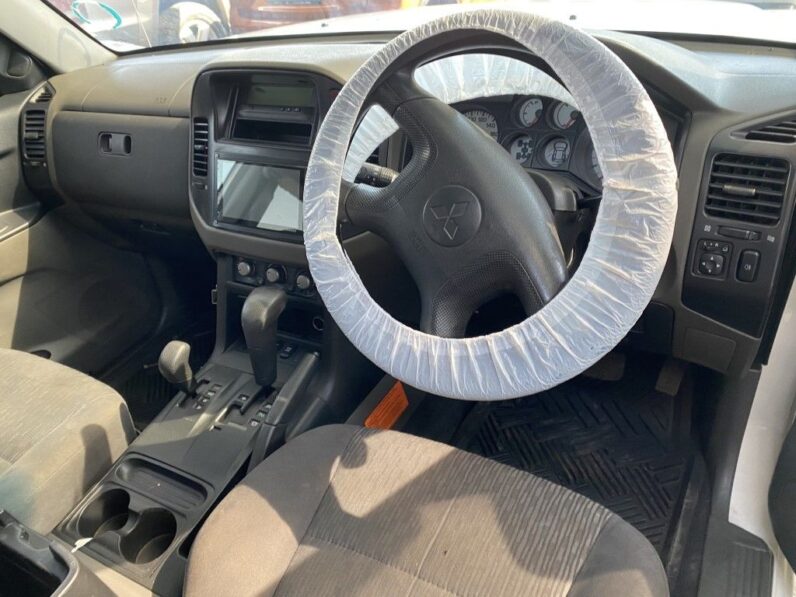 
								2006 MITSUBISHI PAJERO 3200 DID full									