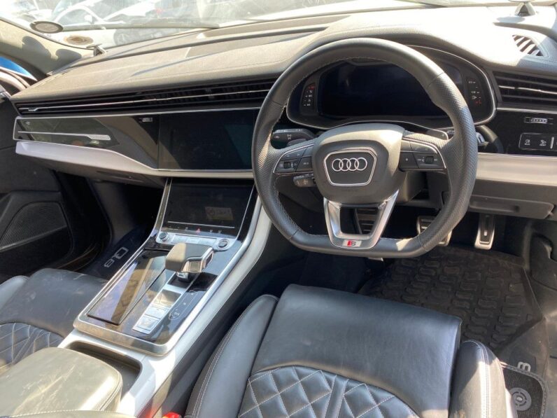 
								2023 AUDI Q8 45 TDI QUATTRO full									