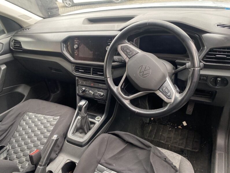 
								2023 VW T CROSS 1.0 TSI full									