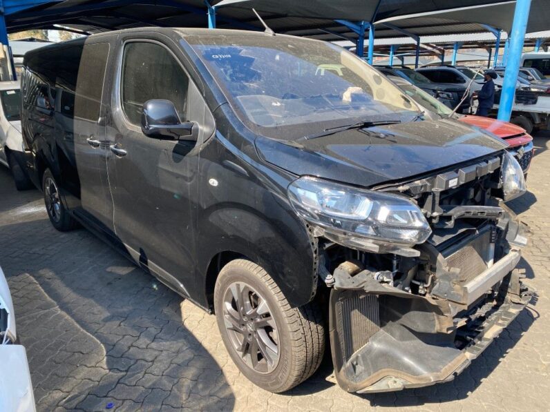 
								2024 OPEL ZAFIRA full									