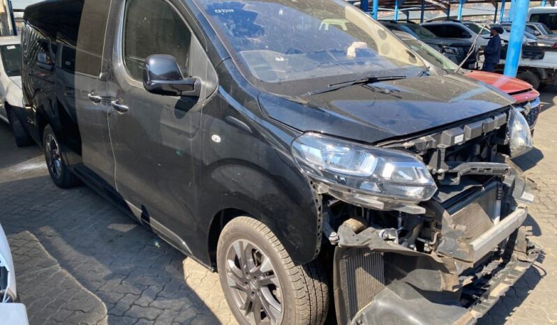 
								2024 OPEL ZAFIRA full									