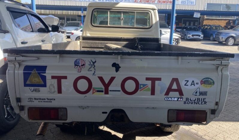 
								2012 TOYOTA LAND CRUISER 79 4.0 full									
